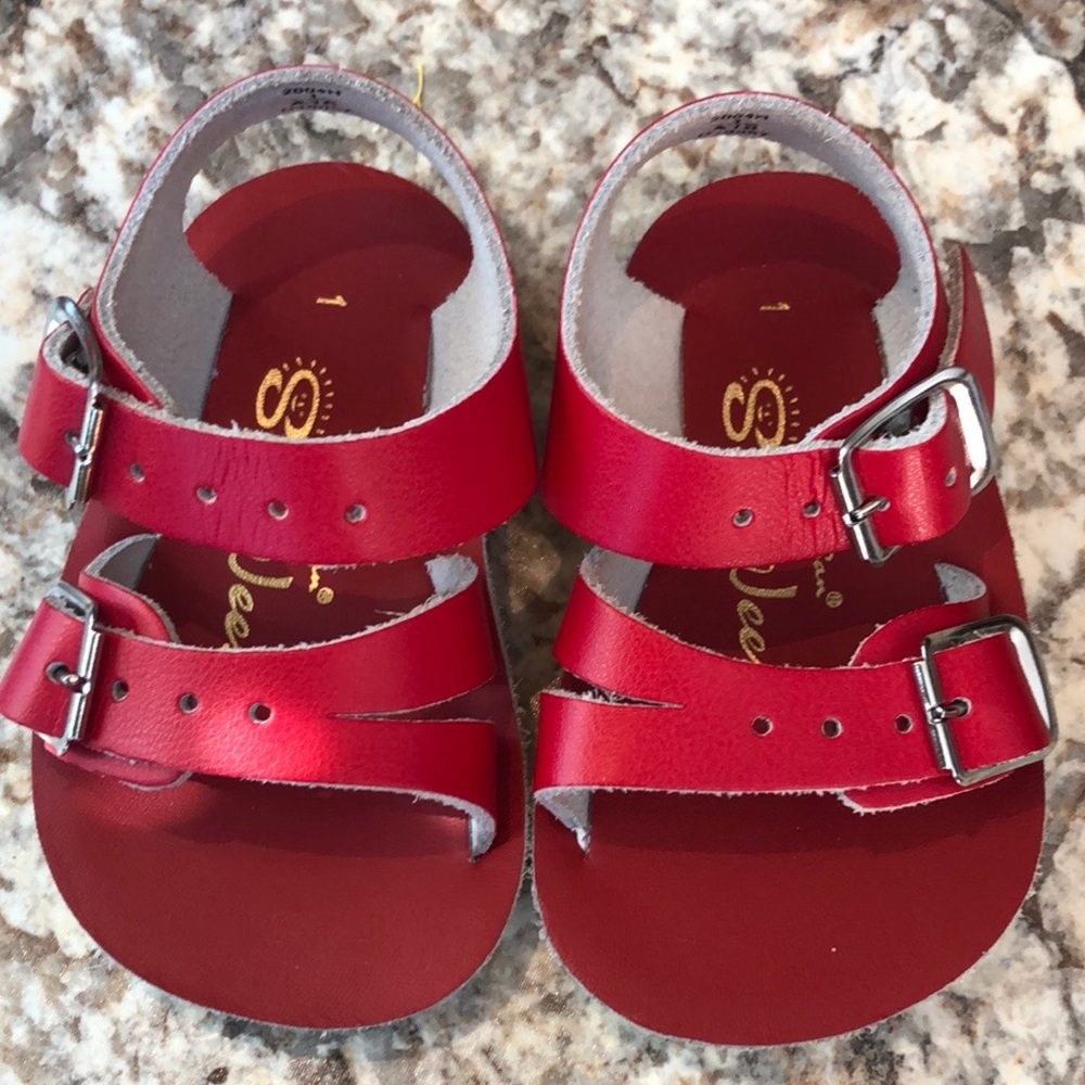 Sea wees sandals.